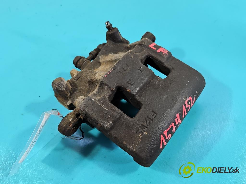 Mitsubishi Eclipse Cross  1.5 T 163 HP manual 120 kW 1499 cm3 5- brzdič predné ľavý  (Kľučka dverí ostatné)