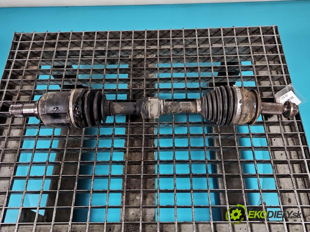 Mitsubishi Eclipse Cross  1.5 T 163 hp manual 120 kW 1499 cm3 5- poloos přední levé 