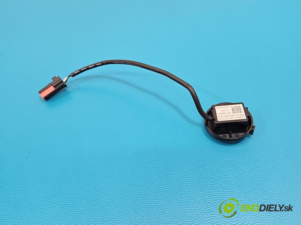 Jaguar F-Pace 16- 2.0d 241KM automatic 177 kW 1999 cm3 5- Mikrofon: FK72-19A391-AA