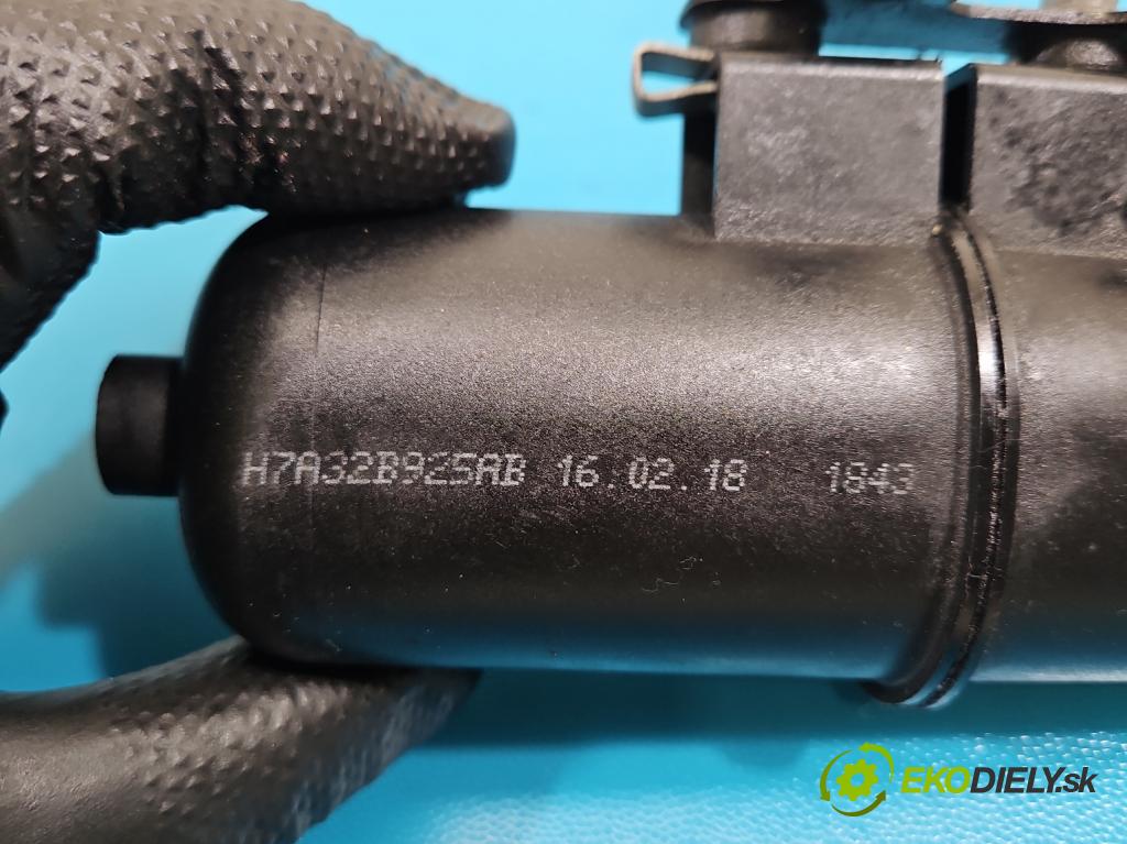 Jaguar F-Pace 16- 2.0d 241KM automatic 177 kW 1999 cm3 5- Nádrž: vzduchu H7A32B925AB (Obal vzduchového filtra)