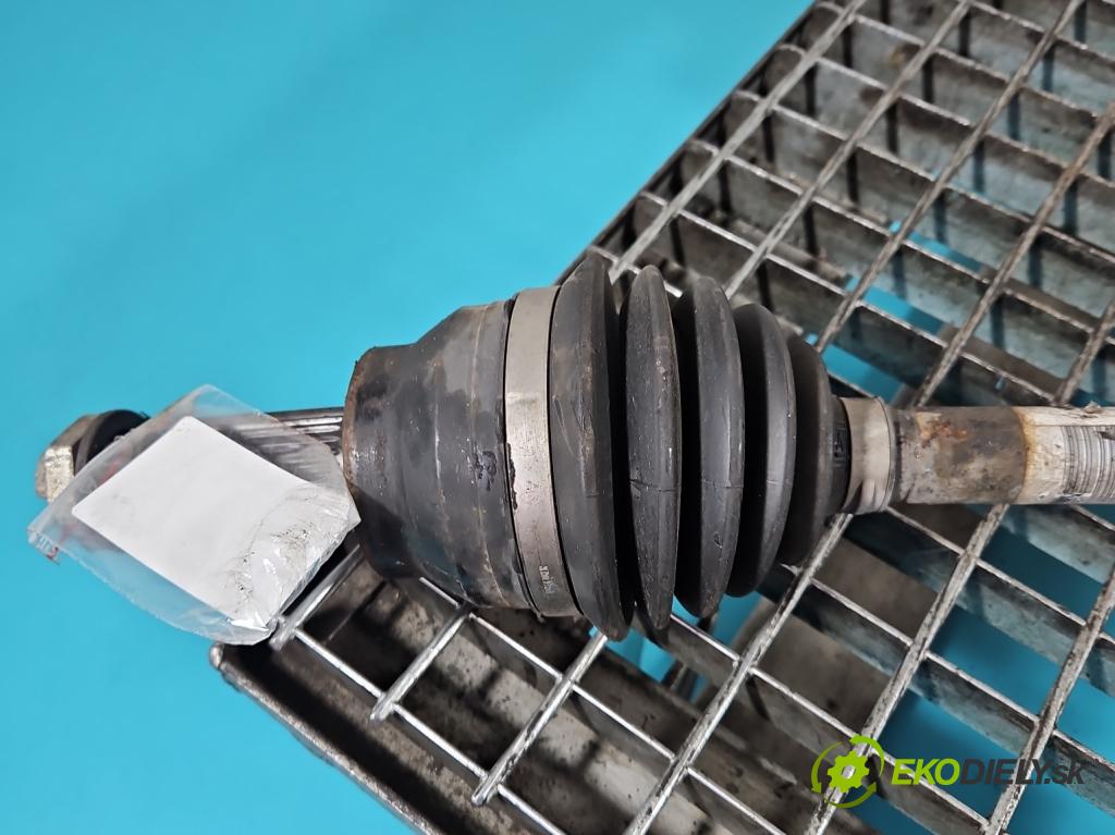 Jaguar F-Pace 16- 2.0d 241KM automatic 177 kW 1999 cm3 5- poloos predné pravé HK83-3N128-AB