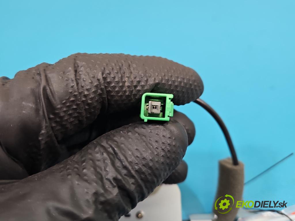 Mitsubishi Eclipse Cross  1.5 T 163 HP manual 120 kW 1499 cm3 5- Antena 8751A085