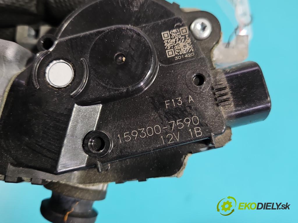 Mitsubishi Eclipse Cross  1.5 T 163 HP manual 120 kW 1499 cm3 5- motor stieračov predné 159300-7590