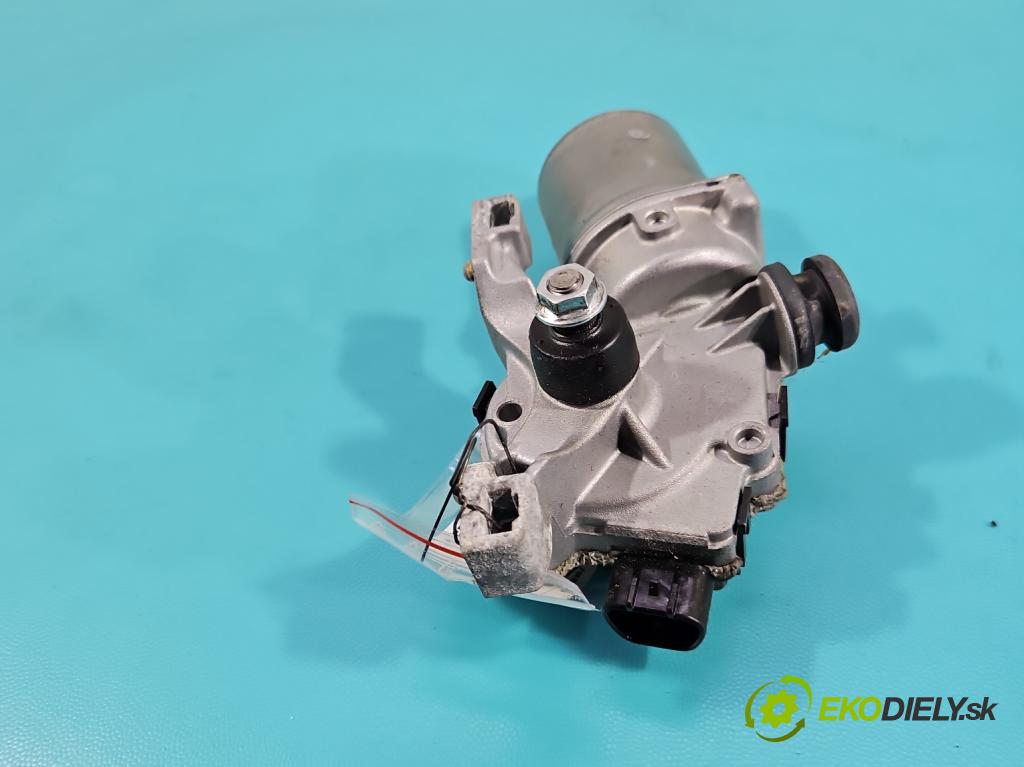 Mitsubishi Eclipse Cross  1.5 T 163 HP manual 120 kW 1499 cm3 5- motor stieračov predné 159300-7590