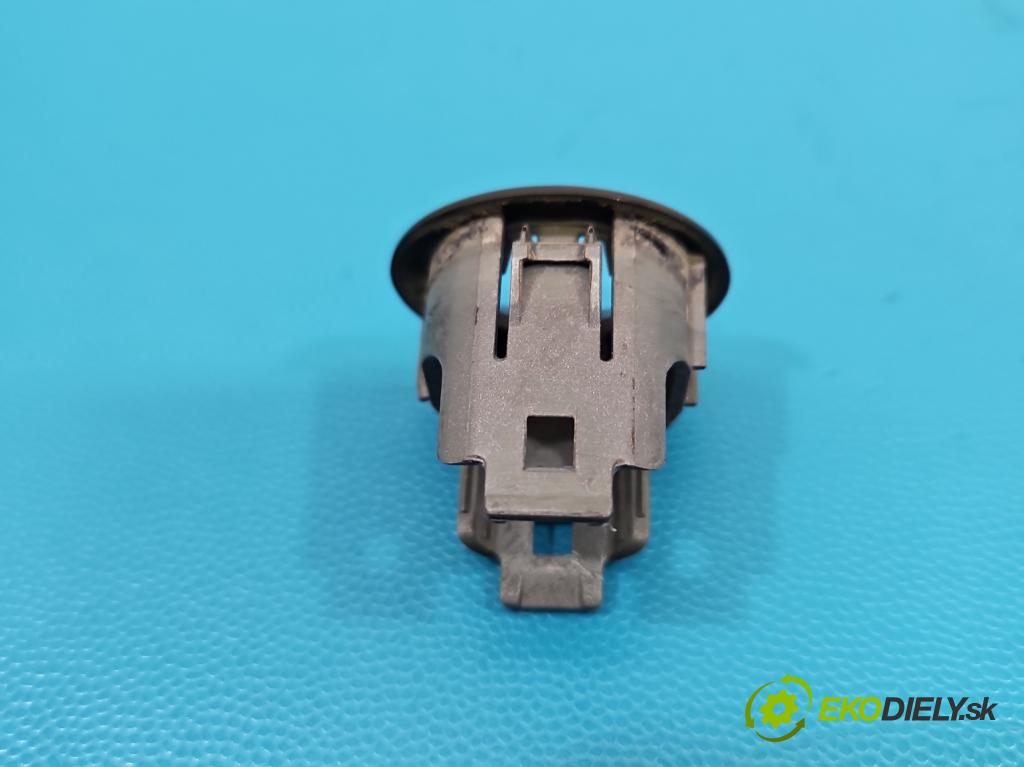 Mitsubishi Eclipse Cross  1.5 T 163 hp manual 120 kW 1499 cm3 5- Upevnění: