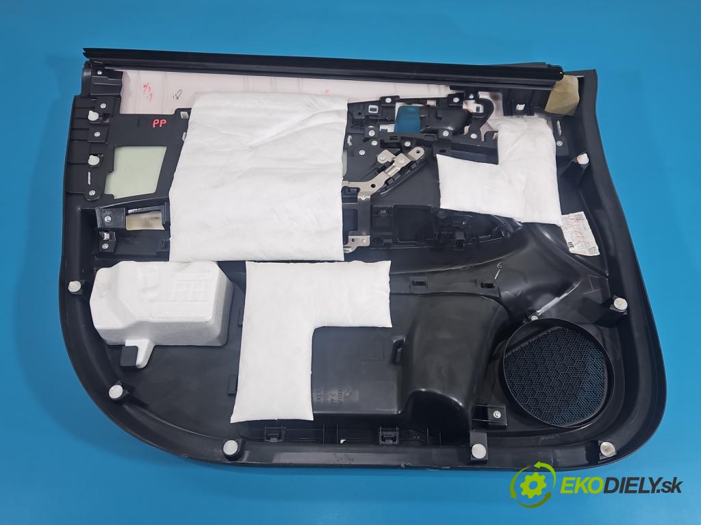 Mitsubishi Eclipse Cross  1.5 T 163 hp manual 120 kW 1499 cm3 5- Tapacír: dveře přední pravé 7221C638ZZ