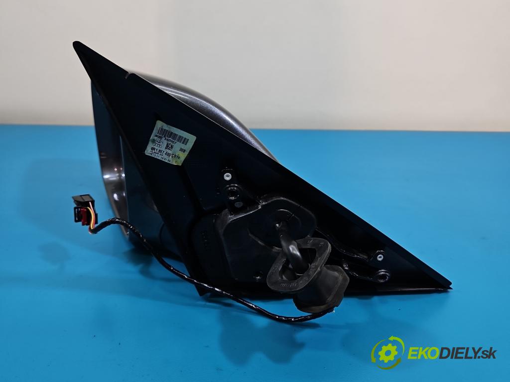 Audi Q5 2008-2016 3.0 tdi 239KM automatic 176 kW 2967 cm3 5- zrkadlo ľavé  (Kľučka dverí ostatné)