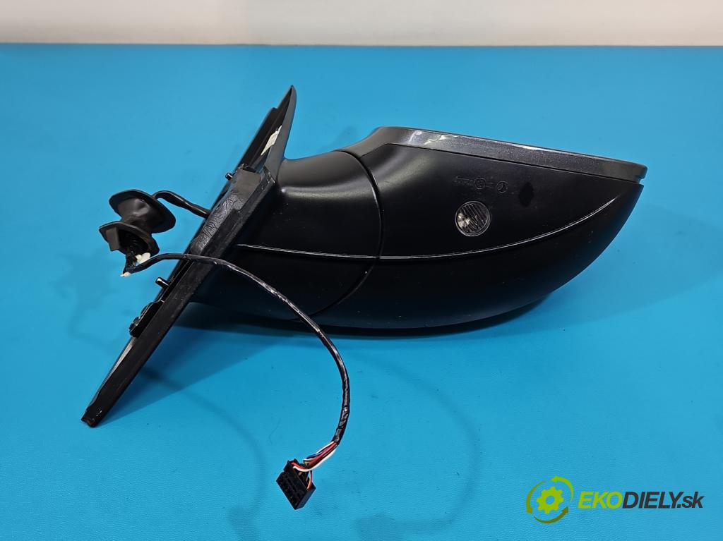 Audi Q5 2008-2016 3.0 tdi 239KM automatic 176 kW 2967 cm3 5- zrkadlo pravé 8R1857410C (Kľučka dverí ostatné)