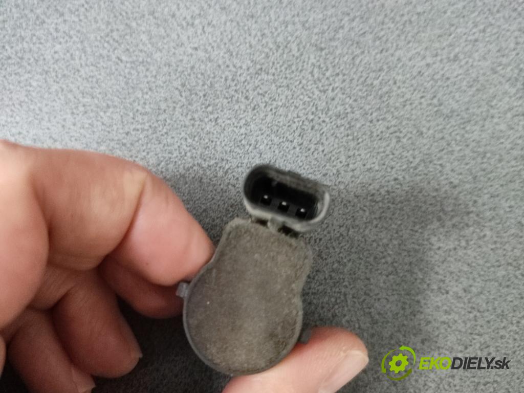 Bmw X1 E84 2009-2015 2.0d 136 HP manual 100 kW 1995 cm3 5- snímač parkovaní: 0263003991