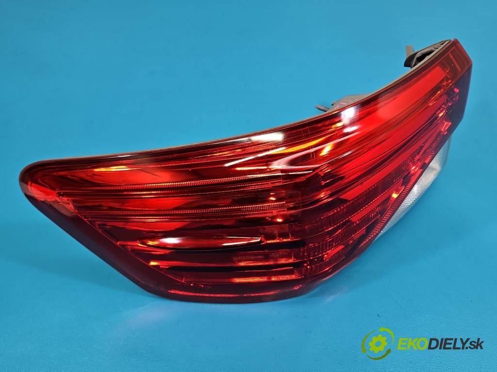 Toyota Avensis III T27 2009-2018 1.8 vvti 147 HP manual 108 kW 1798 cm3 4- svetlo / reflektor zadné ľavé  (Kľučka dverí ostatné)