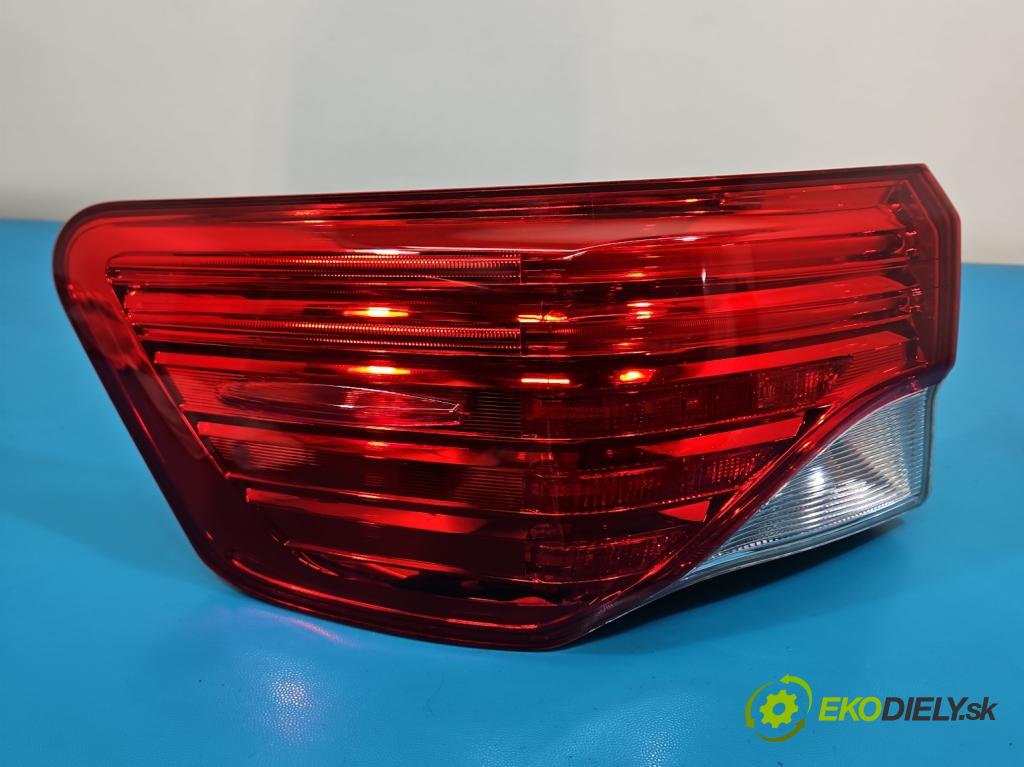 Toyota Avensis III T27 2009-2018 1.8 vvti 147 HP manual 108 kW 1798 cm3 4- svetlo / reflektor zadné ľavé  (Kľučka dverí ostatné)