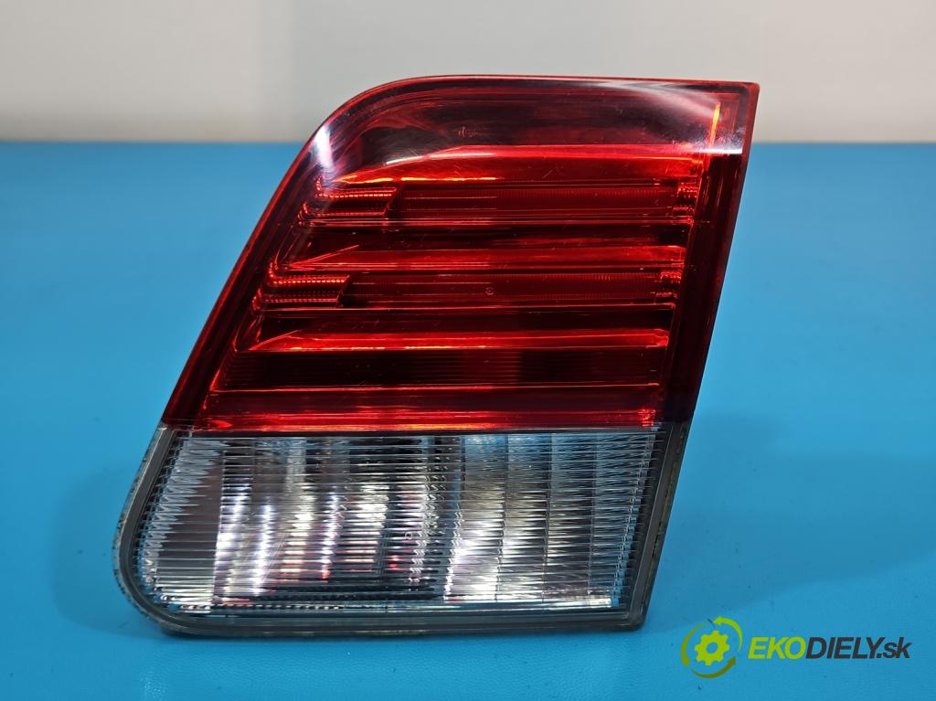 Toyota Avensis III T27 2009-2018 1.8 vvti 147 HP manual 108 kW 1798 cm3 4- svetlo / reflektor zadné pravé  (Kľučka dverí ostatné)