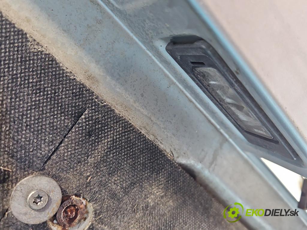 Vw Passat B7 2010-2014 2.0 tdi 140 HP manual 103 kW 1968 cm3 5- zadna kufor  (Kapota zadná (kufor))