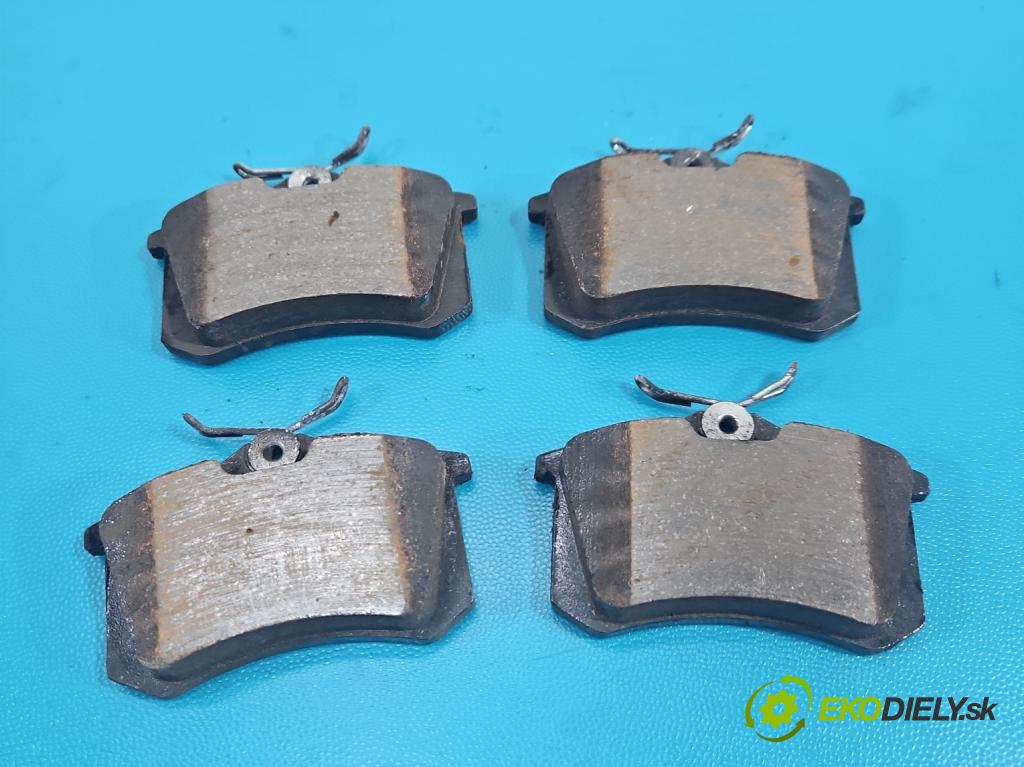 Vw Golf VI 2008-2013 1.6 tdi 105 HP manual 77 kW 1598 cm3 5- Štíty: brzdové zadné