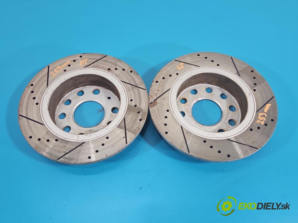 Vw Golf VI 2008-2013 1.6 tdi 105 HP manual 77 kW 1598 cm3 5- Štíty: brzdové zadné