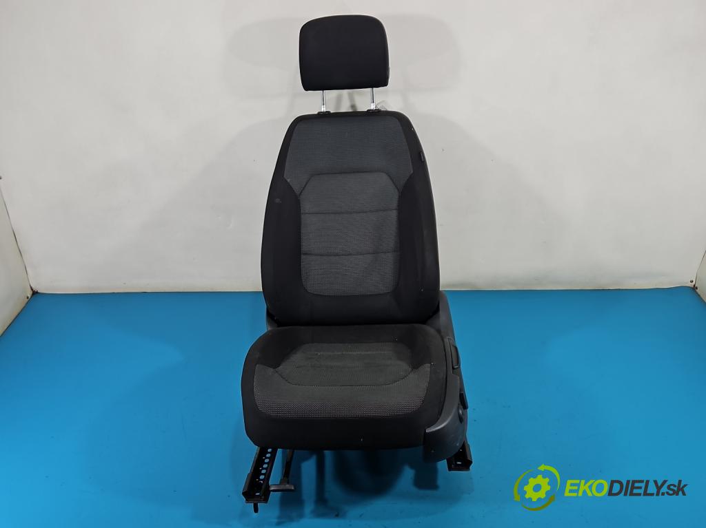 Vw Passat B7 2010-2014 2.0 tdi 140 hp manual 103 kW 1968 cm3 5- Sedadlo levý  (Sedadlo)