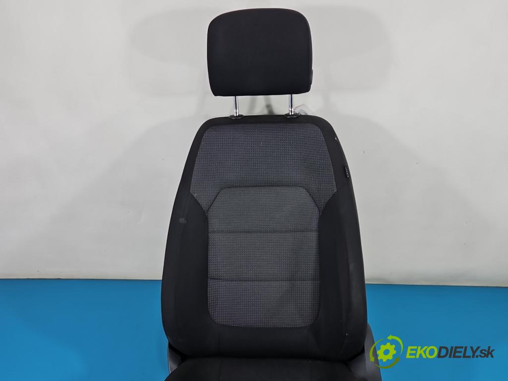 Vw Passat B7 2010-2014 2.0 tdi 140 hp manual 103 kW 1968 cm3 5- Sedadlo levý  (Sedadlo)