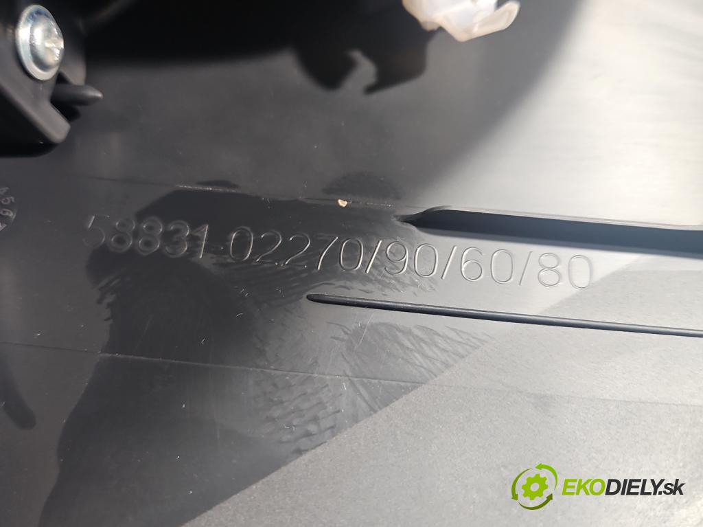 Toyota Corolla E21 2019- 1.8 16V 98 hp automatic 72 kW 1798 cm3 4- kryt plastová 58839-02340