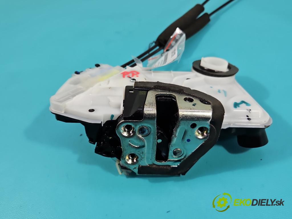 Toyota Corolla E21 2019- 1.8 16V 98 HP automatic 72 kW 1798 cm3 4- zámok predné pravý