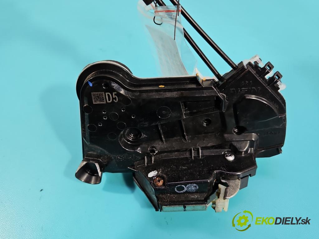 Toyota Corolla E21 2019- 1.8 16V 98 HP automatic 72 kW 1798 cm3 4- zámok predné pravý