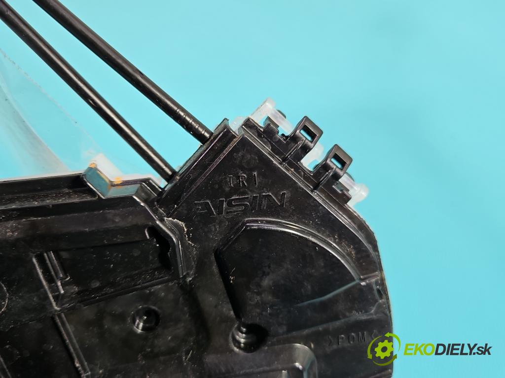 Toyota Corolla E21 2019- 1.8 16V 98 HP automatic 72 kW 1798 cm3 4- zámok predné pravý