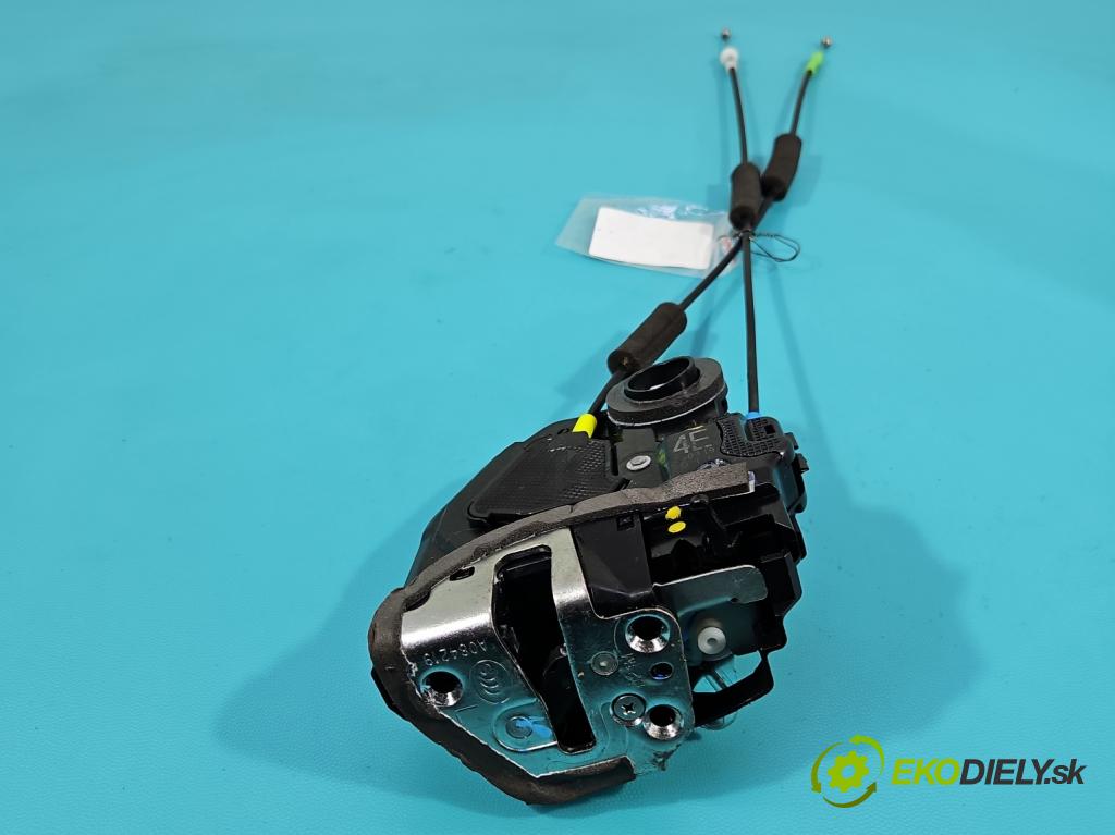 Toyota Corolla E21 2019- 1.8 16V 98 HP automatic 72 kW 1798 cm3 4- zámok zadné ľavý 