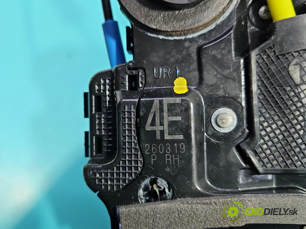 Toyota Corolla E21 2019- 1.8 16V 98 HP automatic 72 kW 1798 cm3 4- zámok zadné pravý