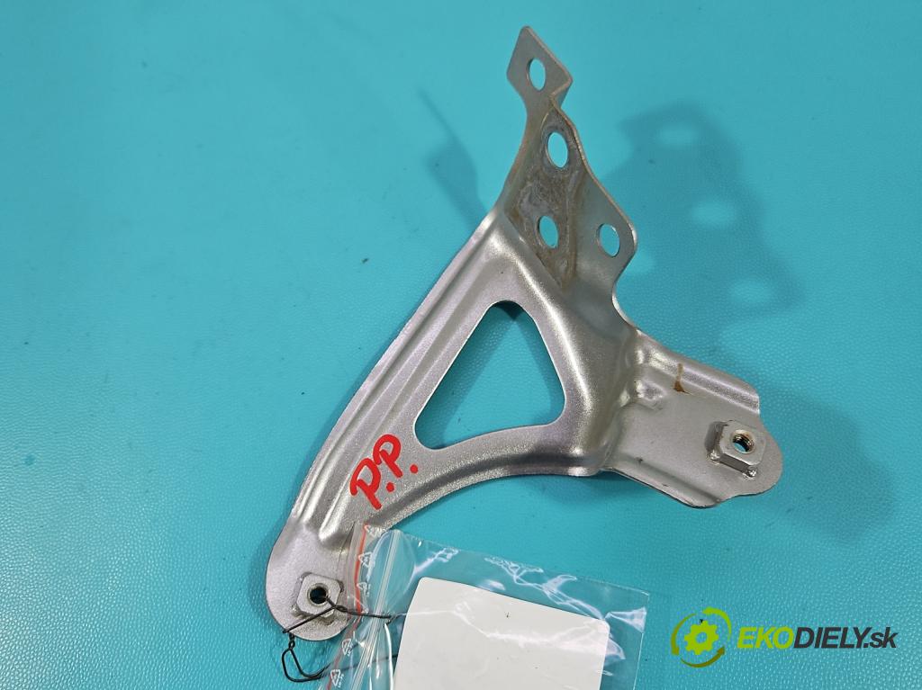 Toyota Corolla E21 2019- 1.8 16V 98 hp automatic 72 kW 1798 cm3 4- Upevnění: