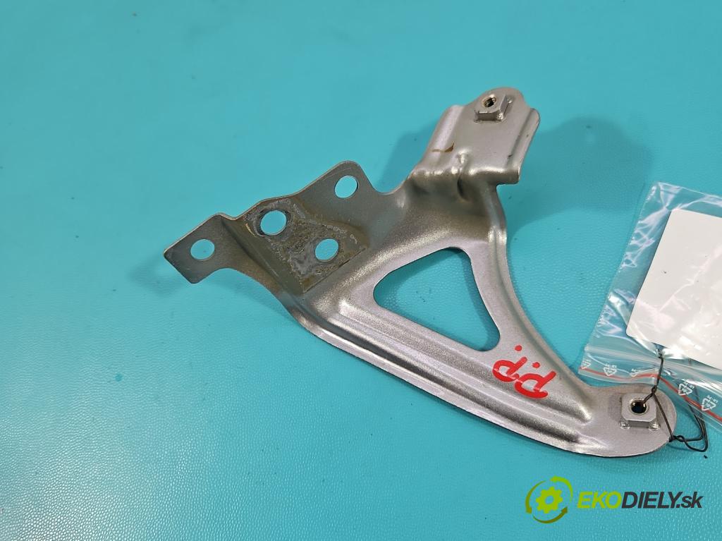 Toyota Corolla E21 2019- 1.8 16V 98 hp automatic 72 kW 1798 cm3 4- Upevnění: