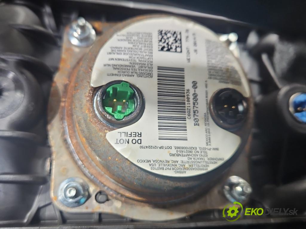 Bmw i3 2013–2022 0.0 elektrický: 170 HP automatic 125 kW 1 cm3 5- kokpit,pristrojová doska rozdeľovacia