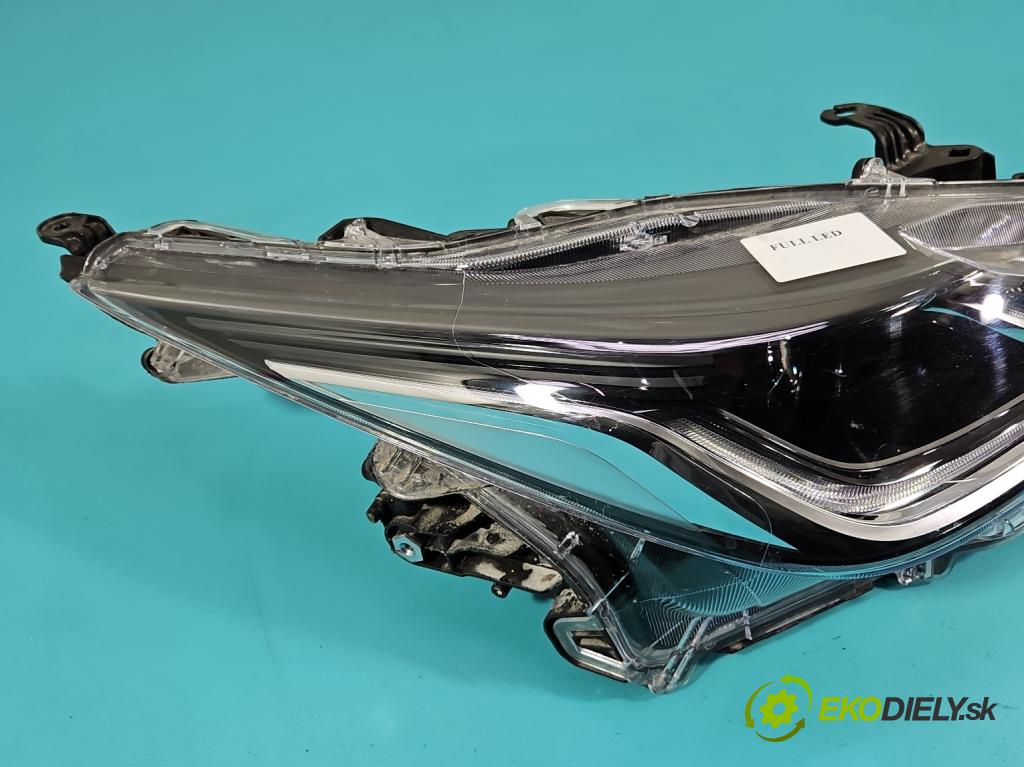 Toyota Corolla E21 2019- 1.8 16V 98 HP automatic 72 kW 1798 cm3 4- Reflektor: pravý  (Svetlo predné pravé)