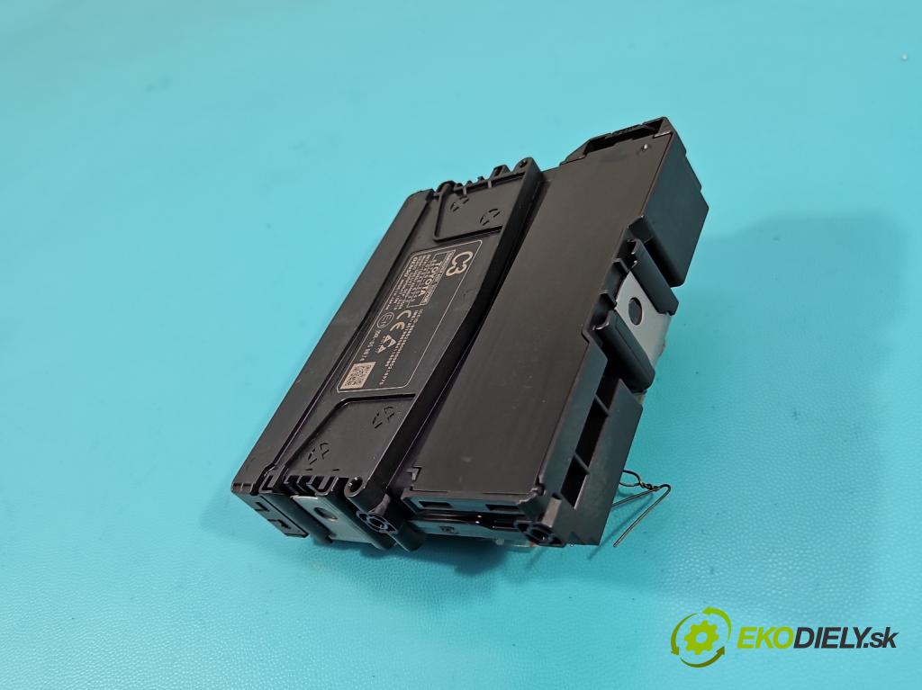 Toyota Corolla E21 2019- 1.8 16V 98 HP automatic 72 kW 1798 cm3 4- riadiaca jednotka ostatné 86740-12040