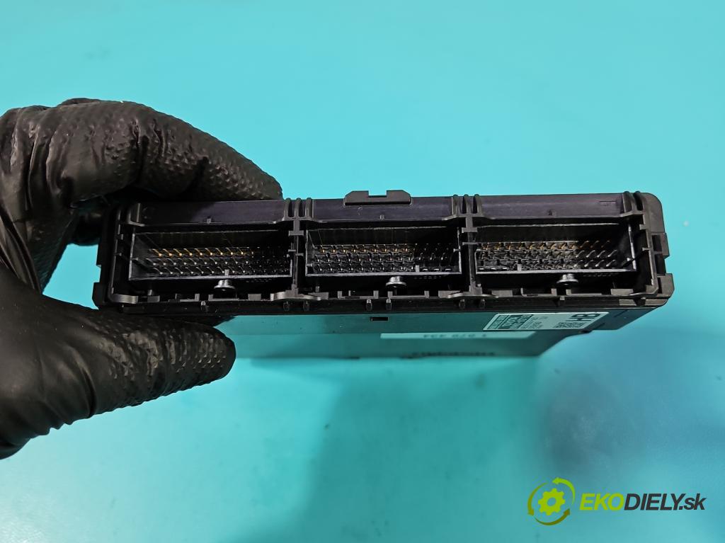 Toyota Corolla E21 2019- 1.8 16V 98 HP automatic 72 kW 1798 cm3 4- riadiaca jednotka ostatné 89981-02150