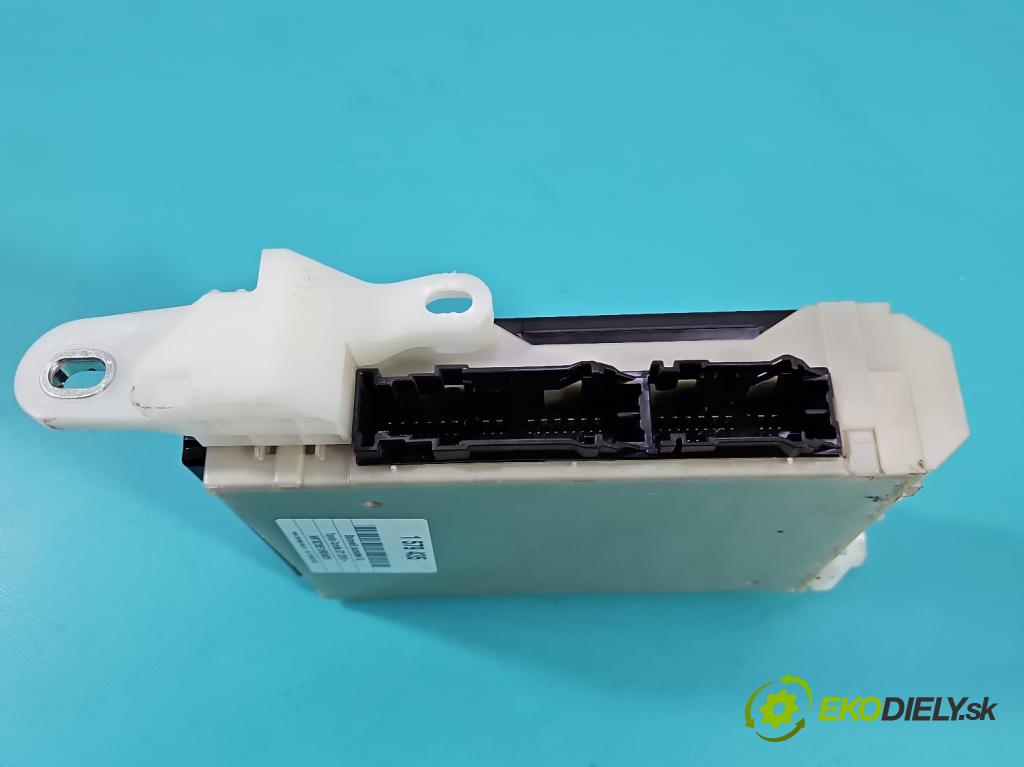 Toyota Corolla E21 2019- 1.8 16V 98 HP automatic 72 kW 1798 cm3 4- riadiaca jednotka ostatné 89221-02720