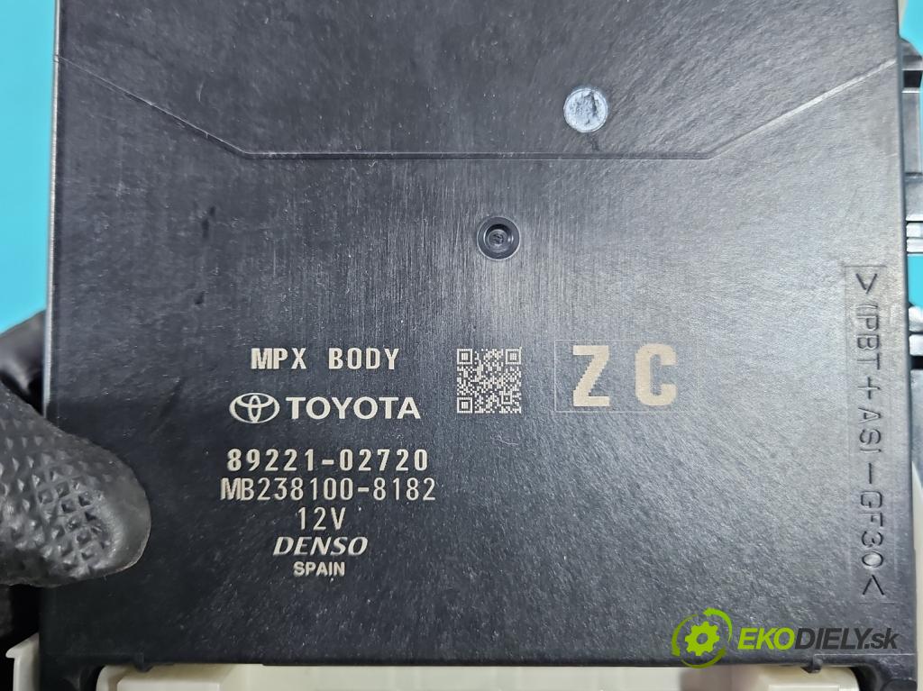 Toyota Corolla E21 2019- 1.8 16V 98 HP automatic 72 kW 1798 cm3 4- riadiaca jednotka ostatné 89221-02720