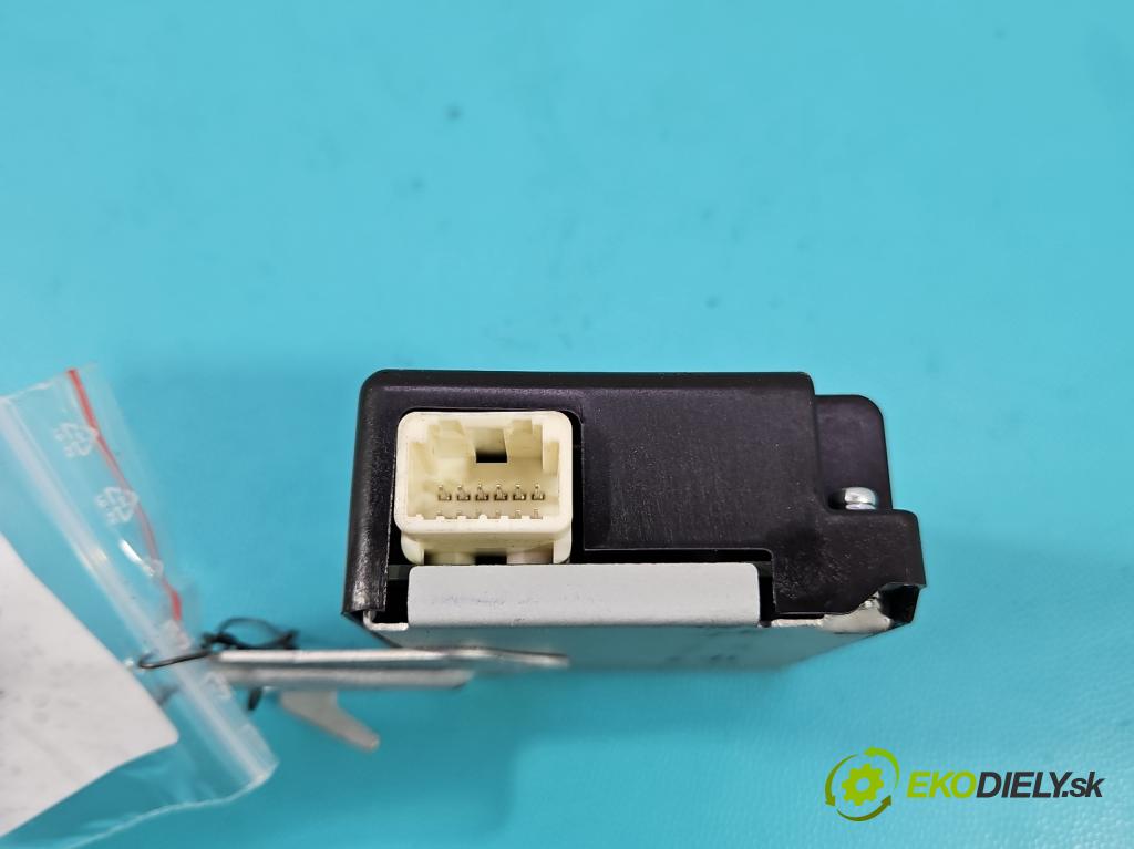 Toyota Corolla E21 2019- 1.8 16V 98 HP automatic 72 kW 1798 cm3 4- riadiaca jednotka ostatné 897B0-02070