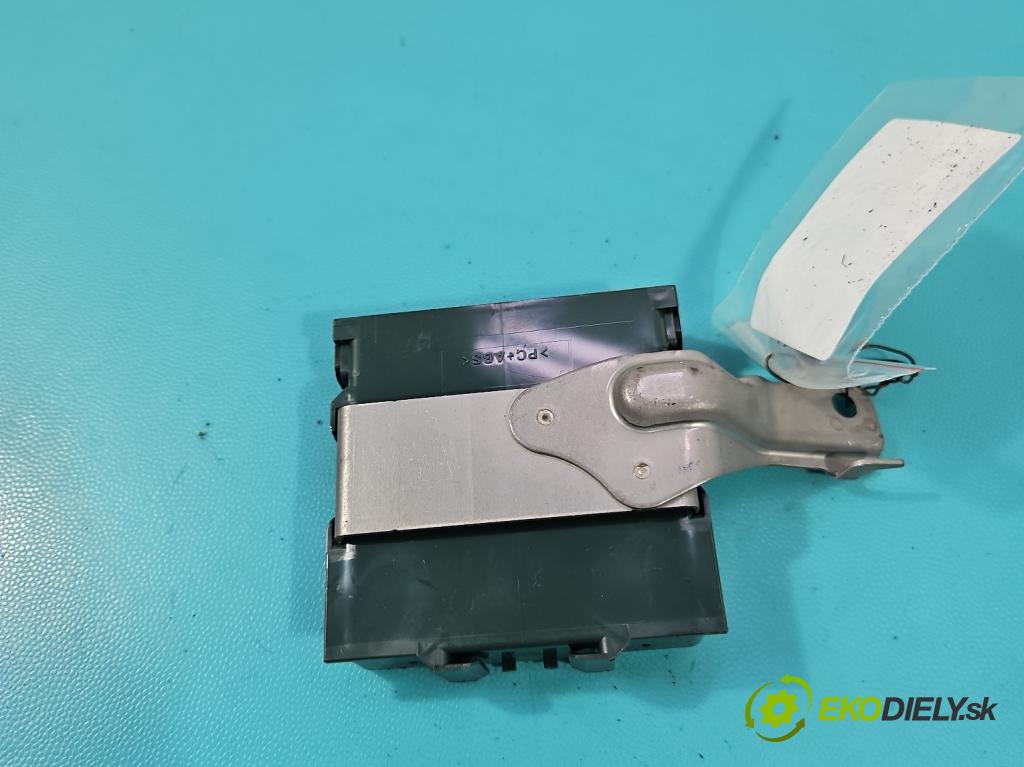 Toyota Corolla E21 2019- 1.8 16V 98 HP automatic 72 kW 1798 cm3 4- riadiaca jednotka ostatné 89340-12240