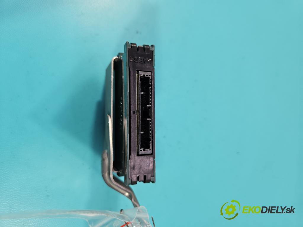 Toyota Corolla E21 2019- 1.8 16V 98 HP automatic 72 kW 1798 cm3 4- riadiaca jednotka ostatné 89340-12240