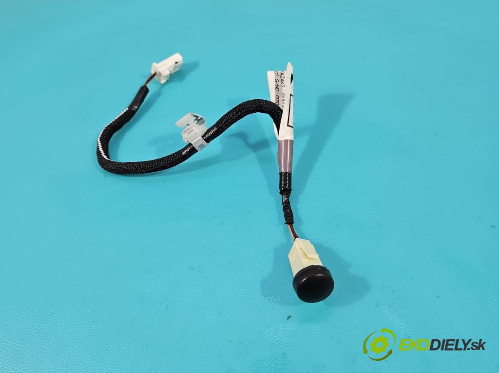 Toyota Corolla E21 2019- 1.8 16V 98 HP automatic 72 kW 1798 cm3 4- snímač stmievania 8214202