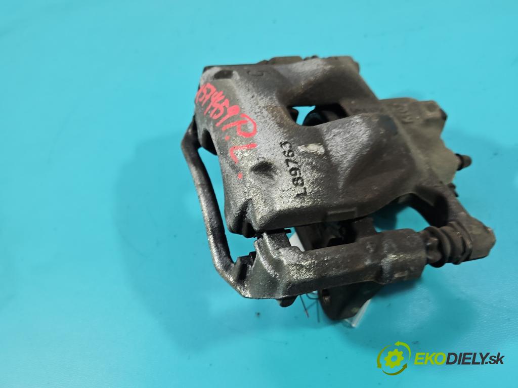 Toyota Corolla E21 2019- 1.8 16V 98 HP automatic 72 kW 1798 cm3 4- brzdič predné ľavý  (Kľučka dverí ostatné)