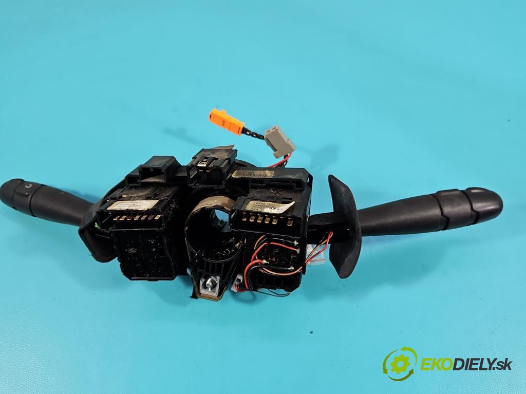 Renault Megane I 1995-2003 1.6 16V 107 HP manual 79 kW 1598 cm3 5- prepínač komplex: 7700428227 (Prepínacie páčky pod volantom)