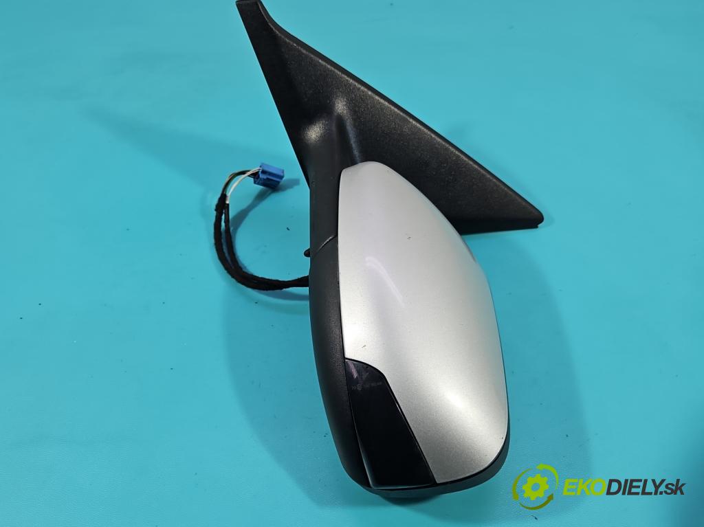 Volvo V50 2.0d 133 HP manual 98 kW 1997 cm3 5- zrkadlo ľavé  (Kľučka dverí ostatné)