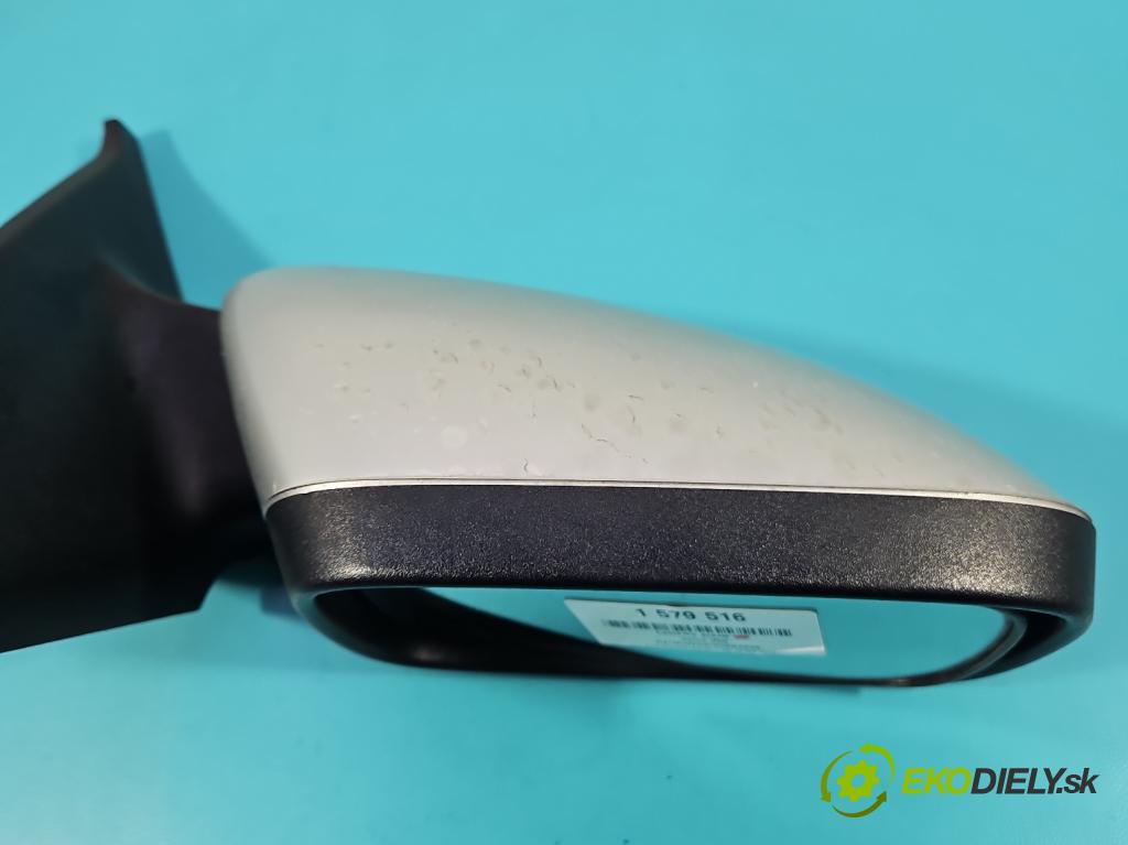 Volvo V50 2.0d 133 HP manual 98 kW 1997 cm3 5- zrkadlo pravé  (Kľučka dverí ostatné)