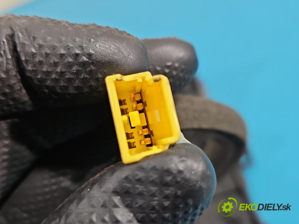 Honda CR-V III 2006-2011 2.2 i-CTDi 150 HP manual 110 kW 2199 cm3 5- airbag vzduch: spolujezdce: 77850-SWA-G815-M1 (Airbag)