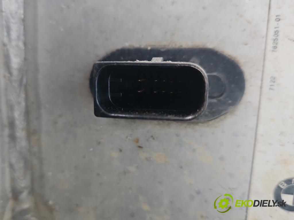 Bmw i3 2013–2022 0.0 elektrický: 170 HP automatic 125 kW 1 cm3 5- batéria 7625062