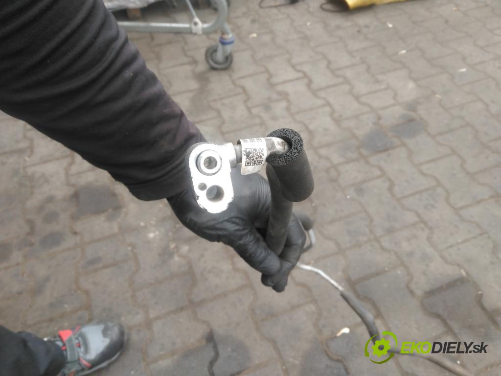 Honda CR-V III 2006-2011 2.2 i-CTDi 150 HP manual 110 kW 2199 cm3 5- rúrka klimatizácie 80343-SWY-G031-M1