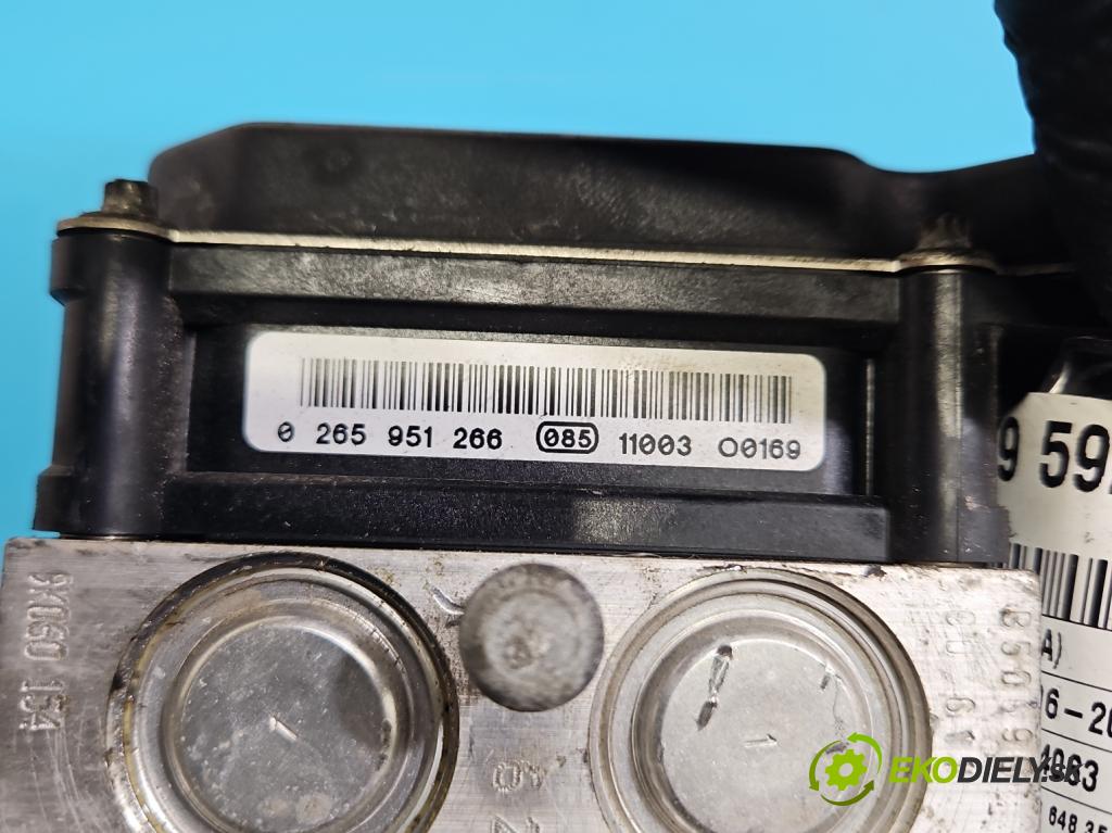 Honda CR-V III 2006-2011 2.2 i-CTDi 150 HP manual 110 kW 2199 cm3 5- čerpadlo abs 0265238042 (Pumpa ABS)
