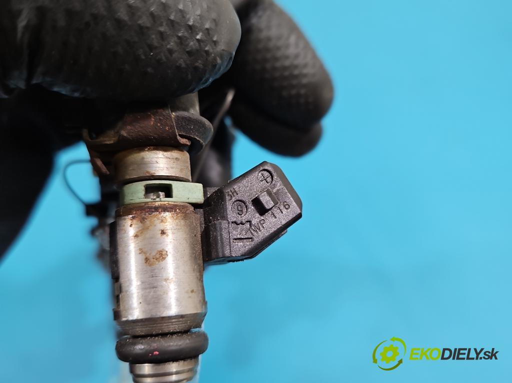 Fiat Punto II 1999-2010 1.2 8V 60 HP manual 44 kW 1242 cm3 5- vstrek IWP116 (Vstrekovač paliva)