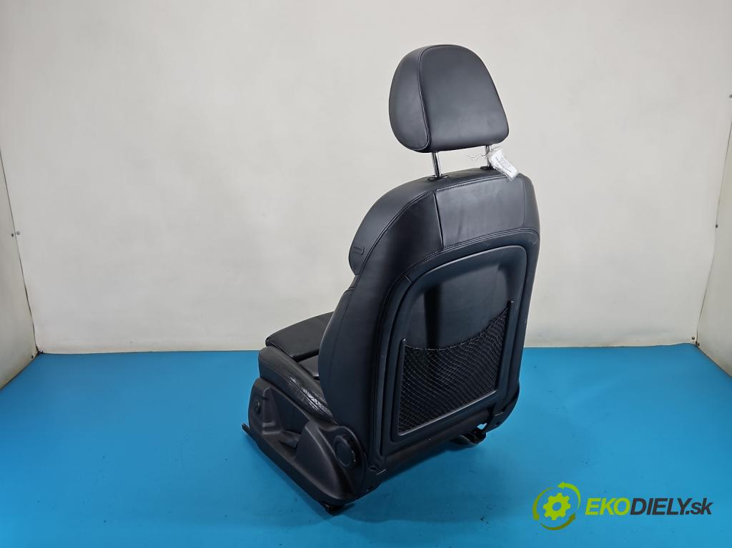 Audi Q5 2008-2016 3.0 tdi 239KM automatic 176 kW 2967 cm3 5- sedačke: komplet