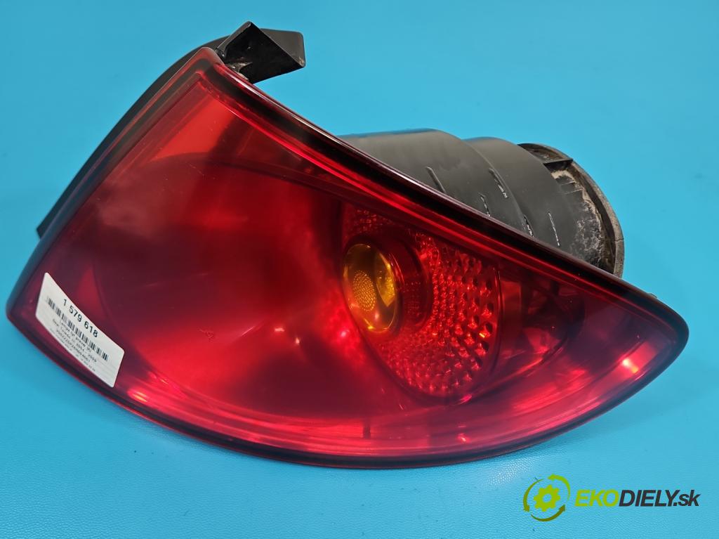 Seat Toledo III 2004-2009 1.6 SR 102 HP manual 75 kW 1595 cm3 5- svetlo / reflektor zadné pravé  (Kľučka dverí ostatné)